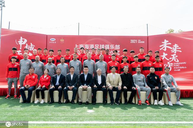 上港集团董事长_上海海港昨天傍晚顺利抵达苏州,出征仪式上,上港集团董事长顾金山...