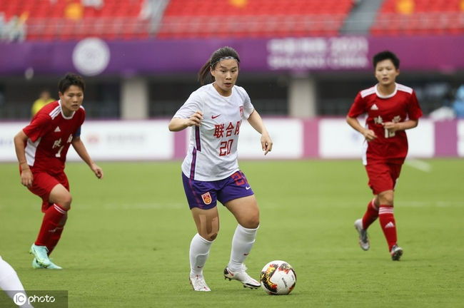 王霜左脚犀利弧线 王焱头球_国内足球_新浪竞技风暴_新浪网