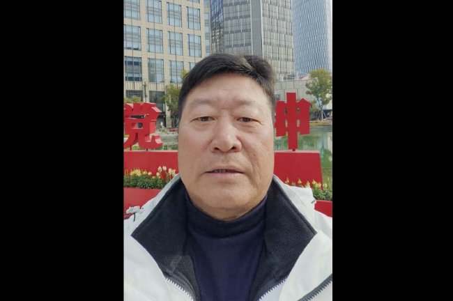钟汉良朱珠新剧扑街，52岁霸总妆造翻车，网友：姨味太冲了
