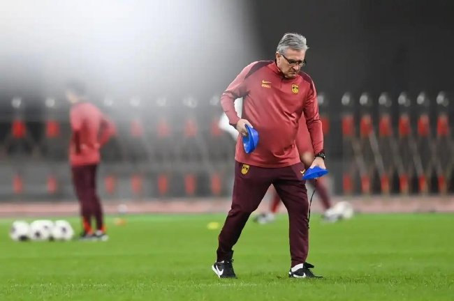 国脚遭遇伤病潮 国足集训大概率安排在沿海城市