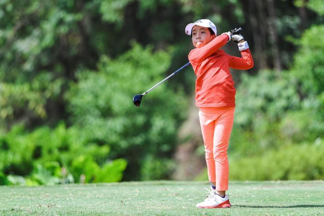 刘宇婕获得E组冠军