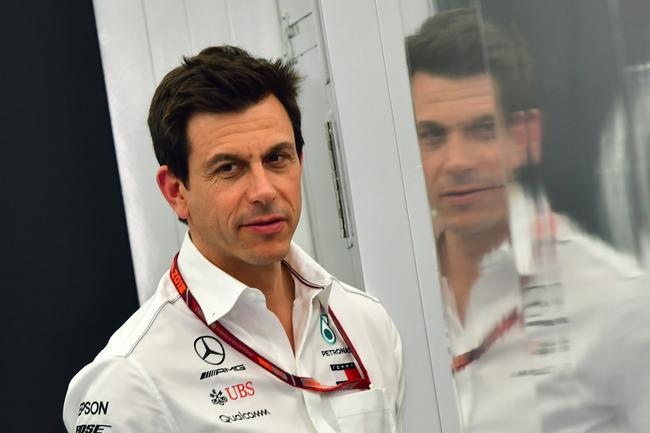 沃尔夫被法拉利速度吓到指出轮胎可能是落后原因