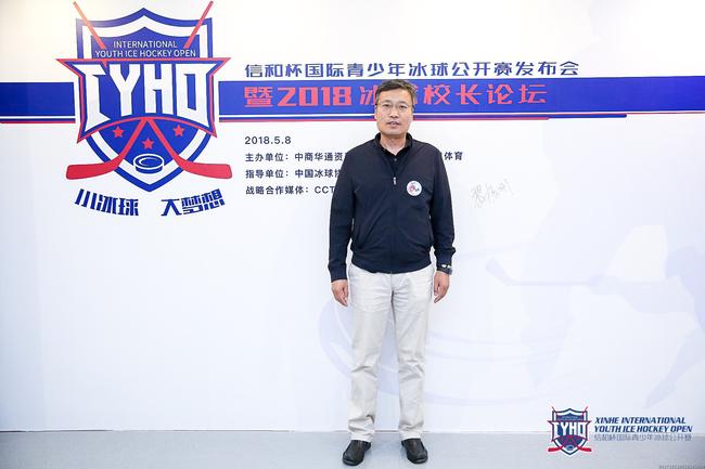 中国人民大学附属小学副校长黎振刚