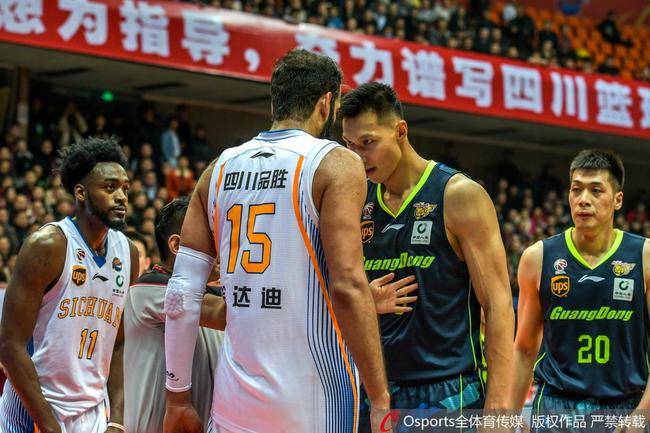 哈达迪和易建联