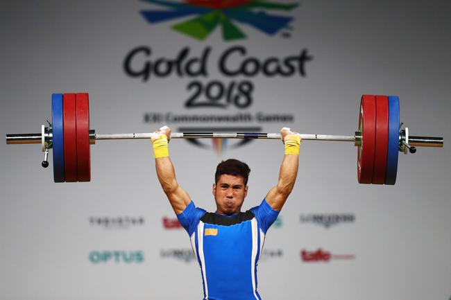 穆罕默德-阿齐尼尔-比丁为马来西亚赢得2018英联邦运动会金牌