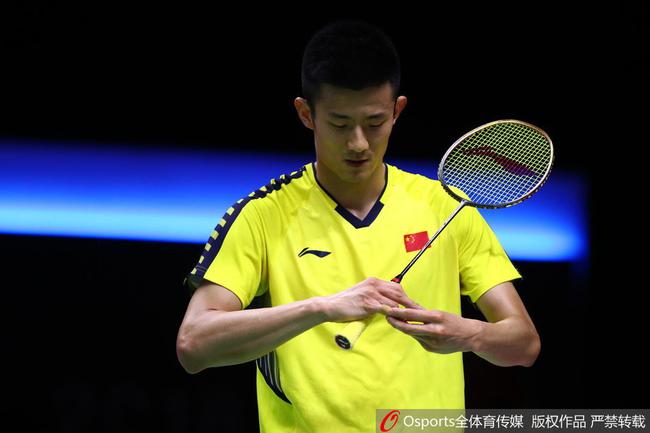 谌龙、石宇奇应尽快找到制服桃田贤斗的办法