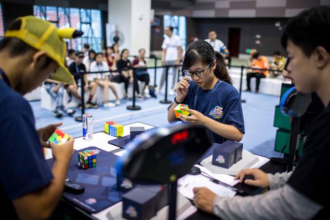 最强大脑最快手速红牛魔方世锦赛中国赛区落幕