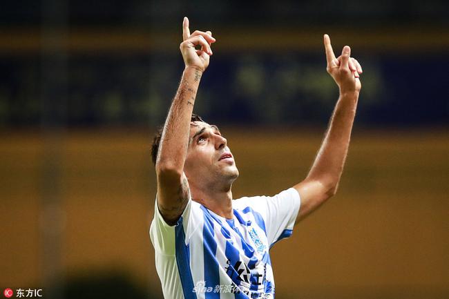 小克鲁伊夫效应?以媒猜测扎哈维冬窗转会重庆