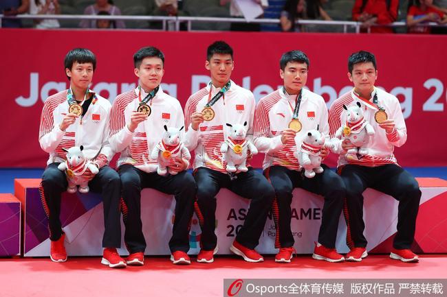 亚运会乒乓球男团中国横扫韩国摘金