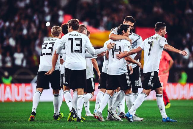 德国2-1逆转胜