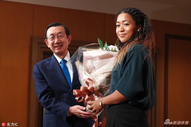 大坂娜奥米回国