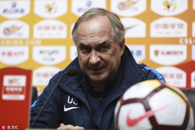 施蒂利克展望比赛