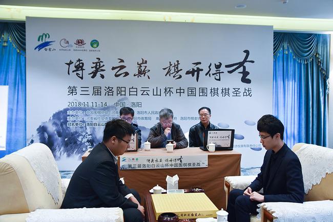 周睿羊与连笑战成1-1