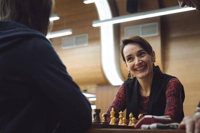 俄罗斯棋手拉戈诺凭借加赛晋级决赛