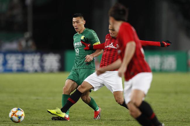 于大宝在后卫位置愈发稳健