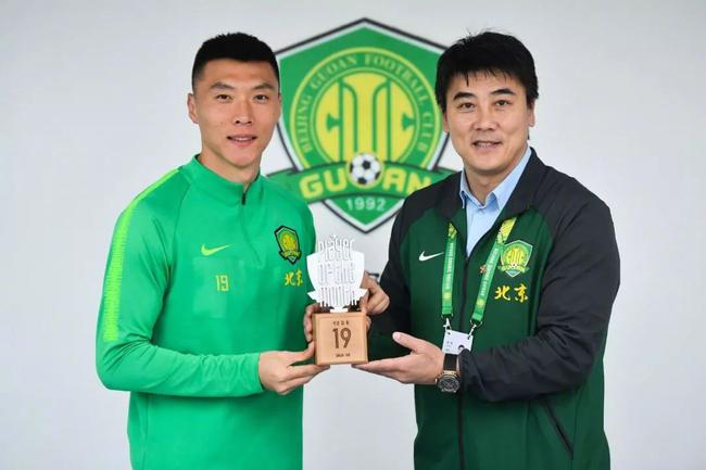 于大宝当选国安队内月最佳 不知道还能否踢前