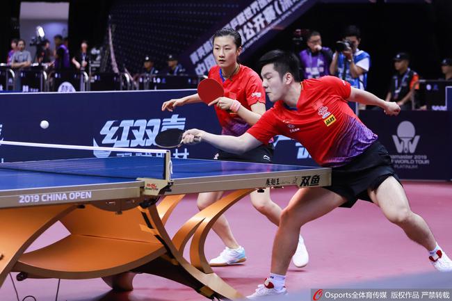 丁宁道原委樊振东暖心解围