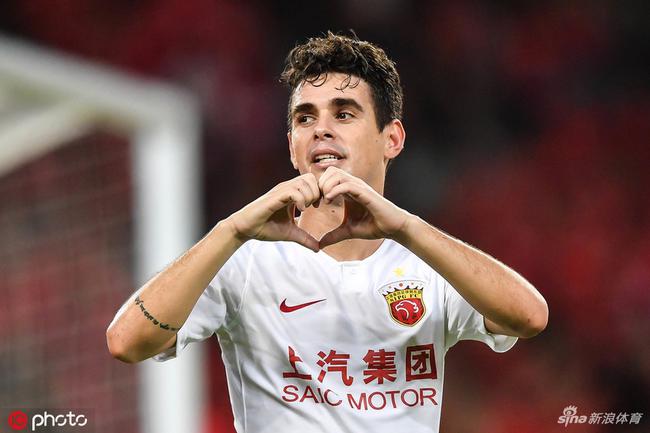 上港扮演最强追击者角色 奥斯卡连连挺身敢担当