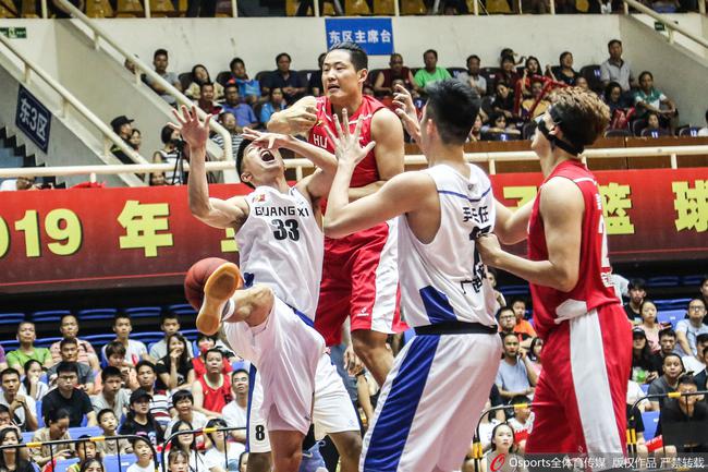 NBL总决赛首战安徽取胜