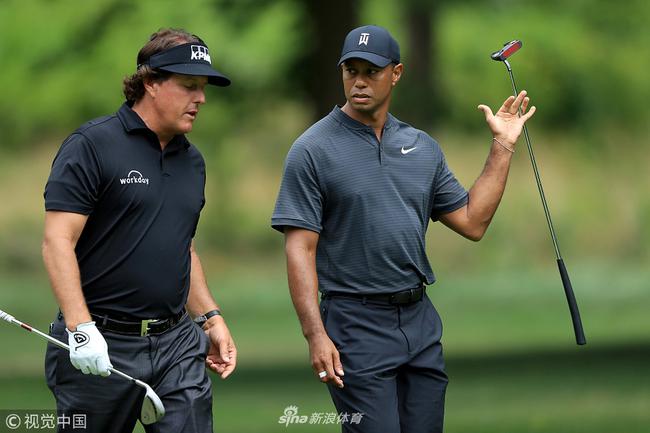 伍兹与米克尔森