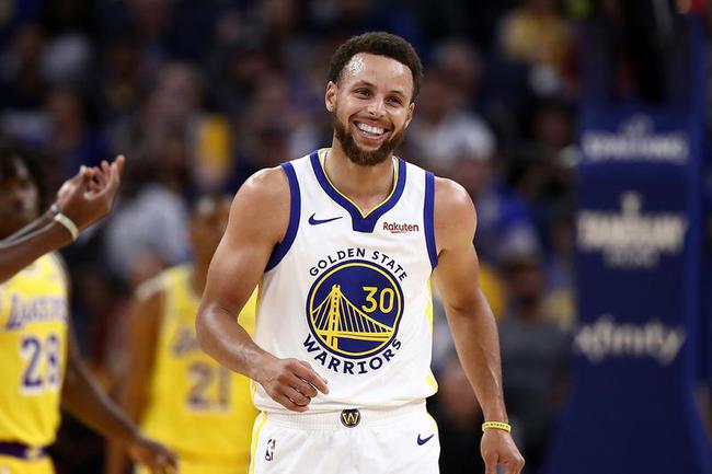 为了中华崛起而远投的库同学