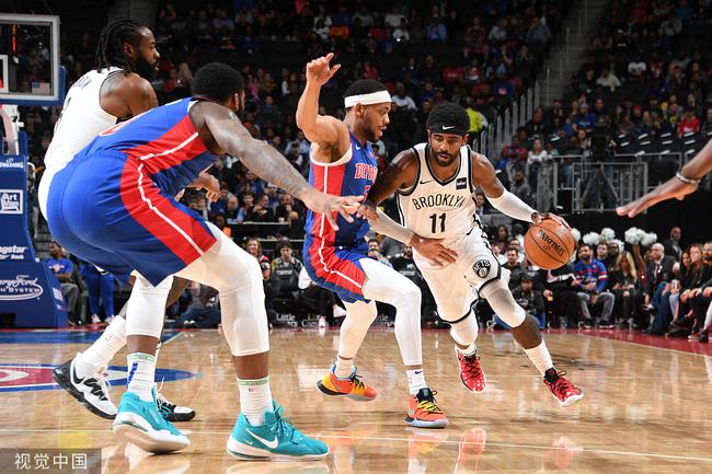 欧文三双篮网不敌活塞