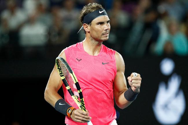 从美女球童到电竞赛：“不缺话题”的马德里公