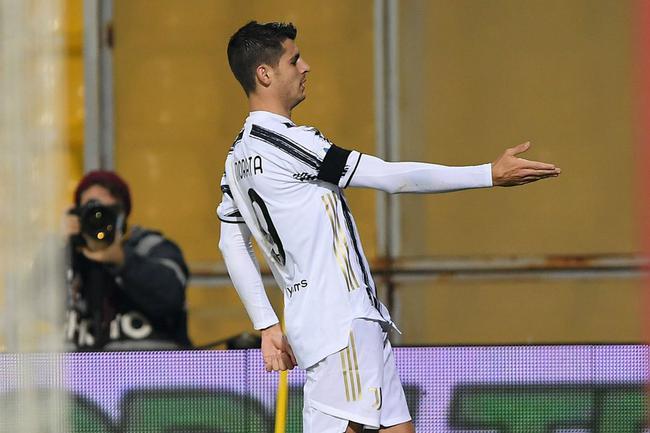 O guarda-redes substituto da Juventus Pinsolio foi expulso
.
