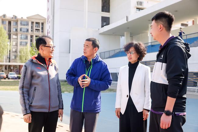 北京景山学校大兴实验学校举办第十届体育节暨冰雪嘉年华