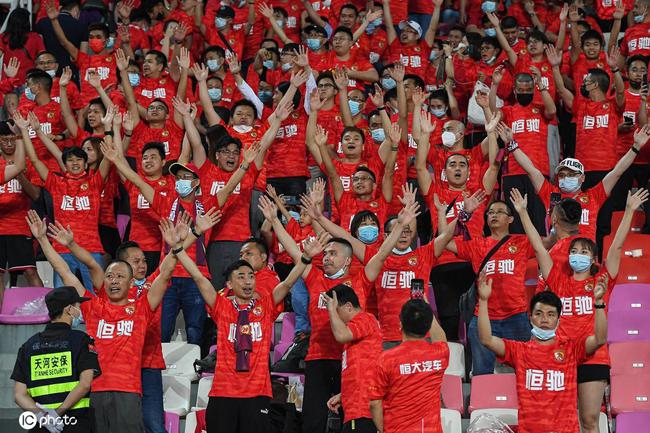 中超场均上座人数破万 广州德比近3万球迷入场