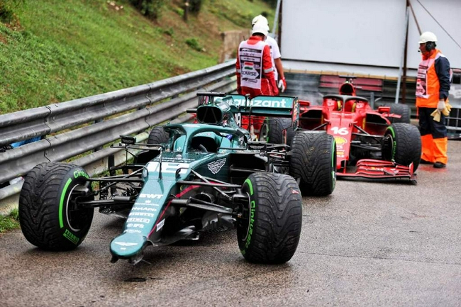 匈牙利大奖赛两部事故车