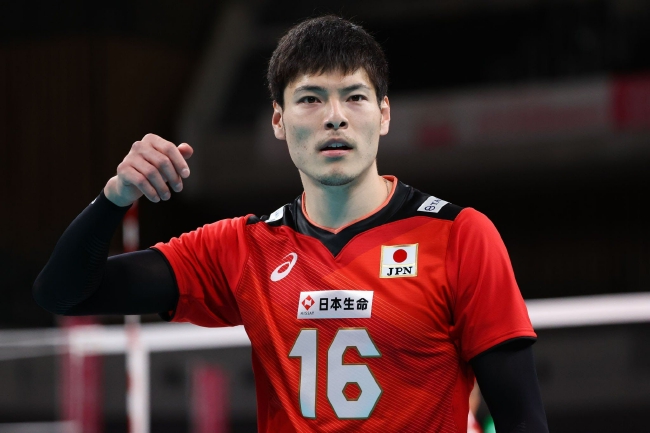日本男排副攻高桥健太郎