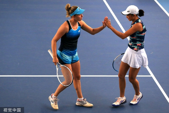 张帅八天内第二次击败斯托瑟/詹詠然组合