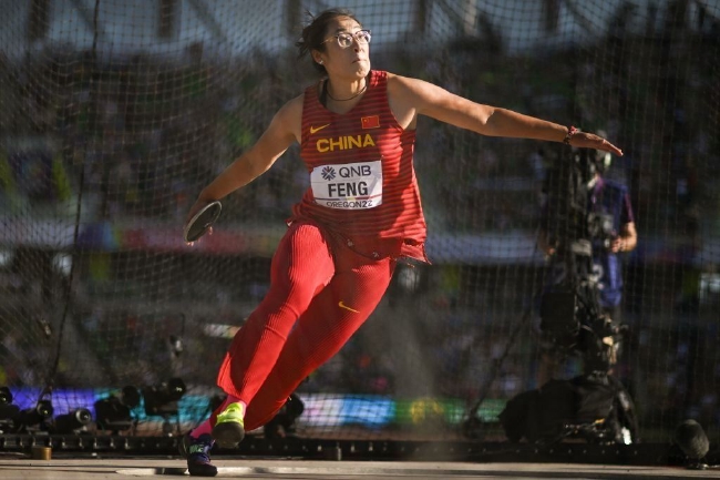 女子铁饼冯彬突破个人极限 69米12勇夺世锦赛金牌！