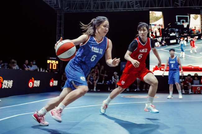 女子组冠军球队将获得总决赛门票