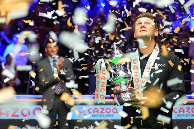 威尔士名将瑞恩-戴赢得2022斯诺克英国公开赛冠军