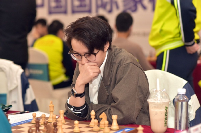 面对世界棋后不怯战的张岚琳