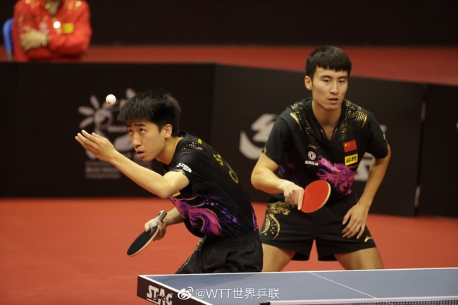 WTT杜塞站中国乒乓球队提前锁定一冠军 另有两项双打跻身决赛！