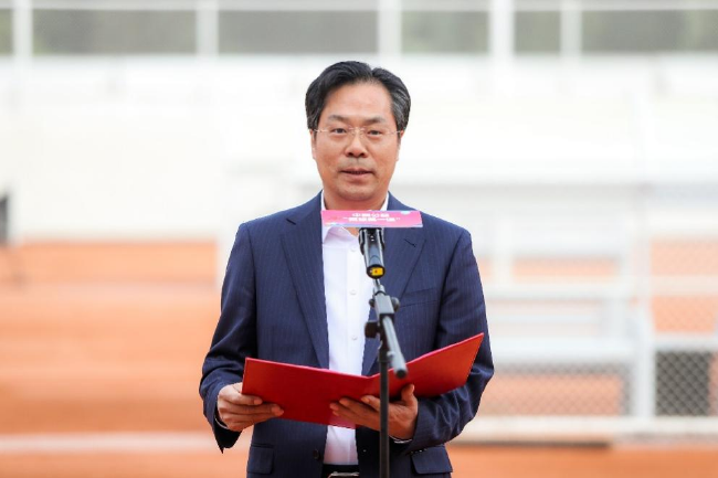 河北省保定市阜平縣縣委書記王佔祥