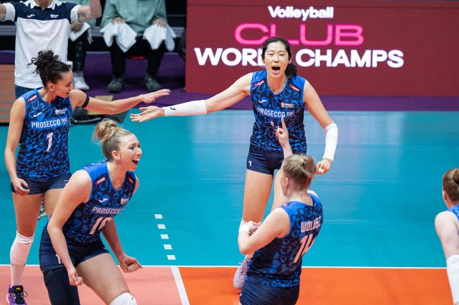 女排世俱杯科内3-0挫米兰晋级决赛 将与天津争冠