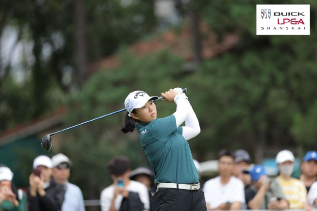 别克LPGA锦标赛崔慧珍半程领跑 殷若宁T7石昱莉T10