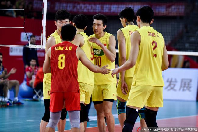 中国男排仅刘力宾得分上双 进攻拦网均落后伊朗