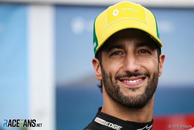 F1| 里卡多证实:与法拉利谈过车手席位问题_新闻_新浪竞技风暴_新浪网