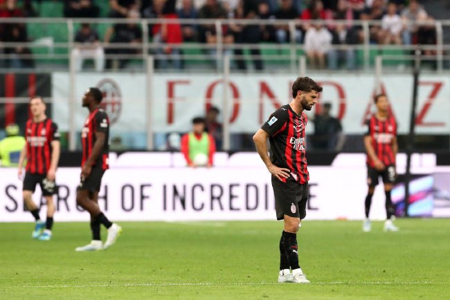 AC米兰爆7.4倍冷负 足彩头奖开19注53万余元