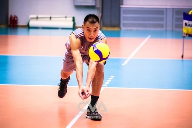 34岁老将再度回归中国男排 崔建军舍小家为国家_排球_新浪竞技风暴