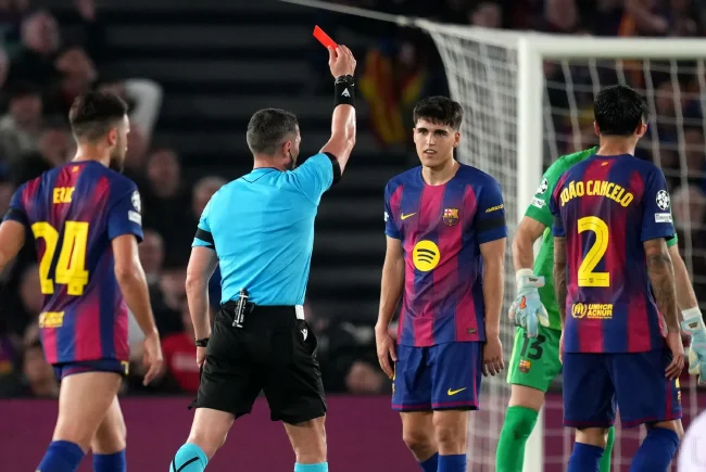 巴萨主力中卫库巴西本场红牌停赛