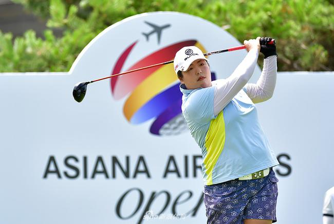 冯珊珊在韩亚航空公开赛比赛中（摄影：王述）