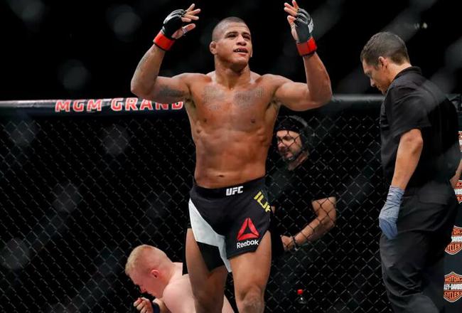 伯恩斯并不回避与队友乌斯曼争夺冠军头衔的问题