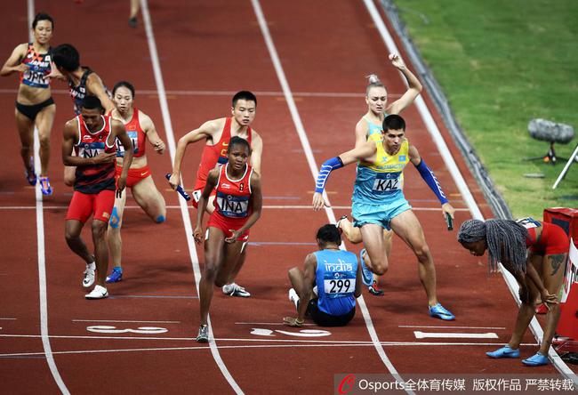 田径男女混合4x400米接力决赛 中国队获第4名憾失奖牌