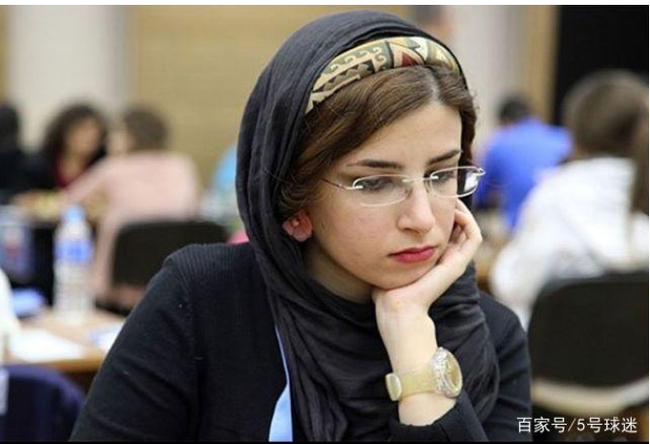 ≤是一个≥伊朗美女选手因拒戴头巾被开除[¨头巾] 后代表美国比赛 - 
